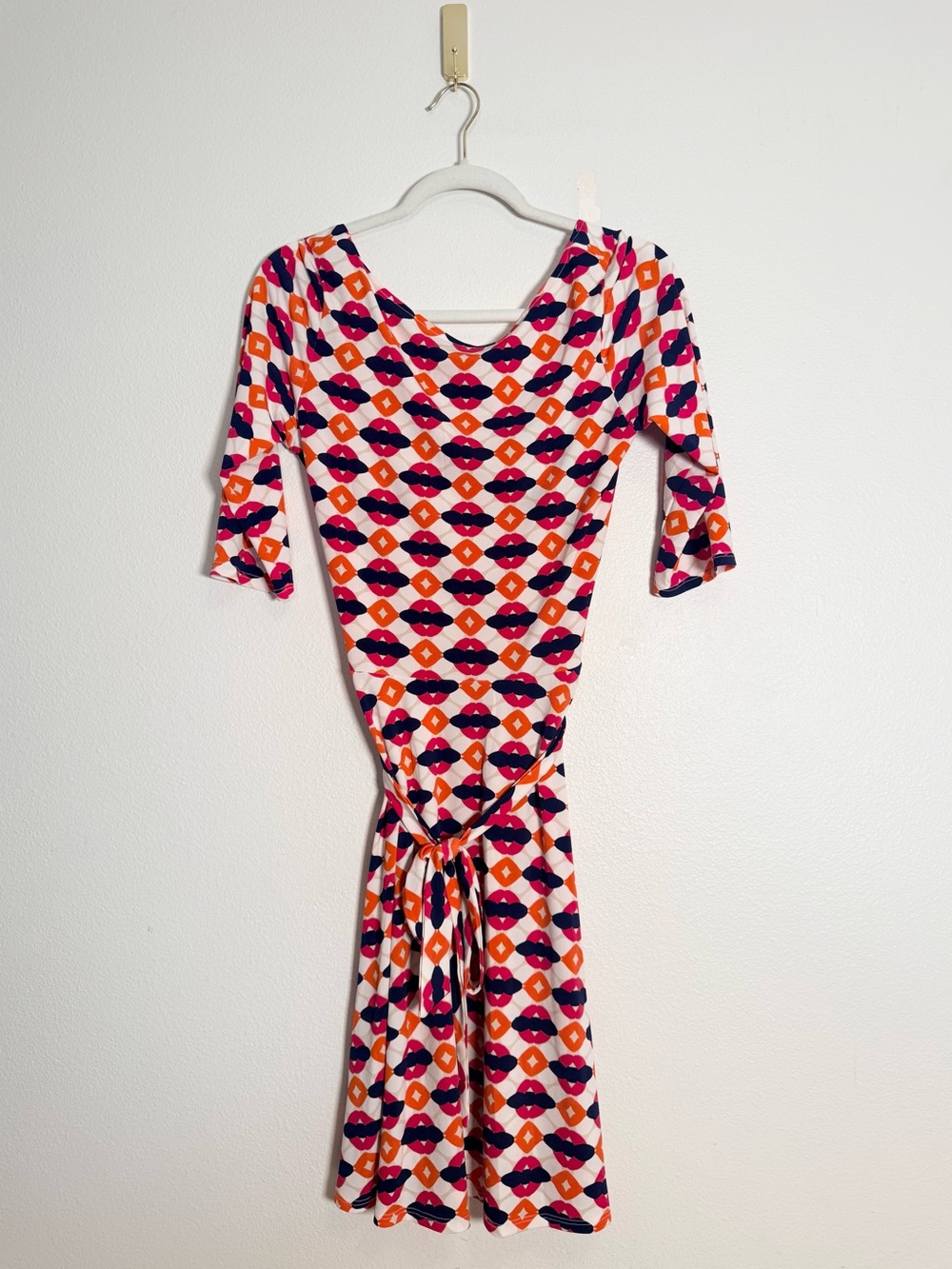 Leota New York vibrant geometric print Jersey Dress Sz L NWT
